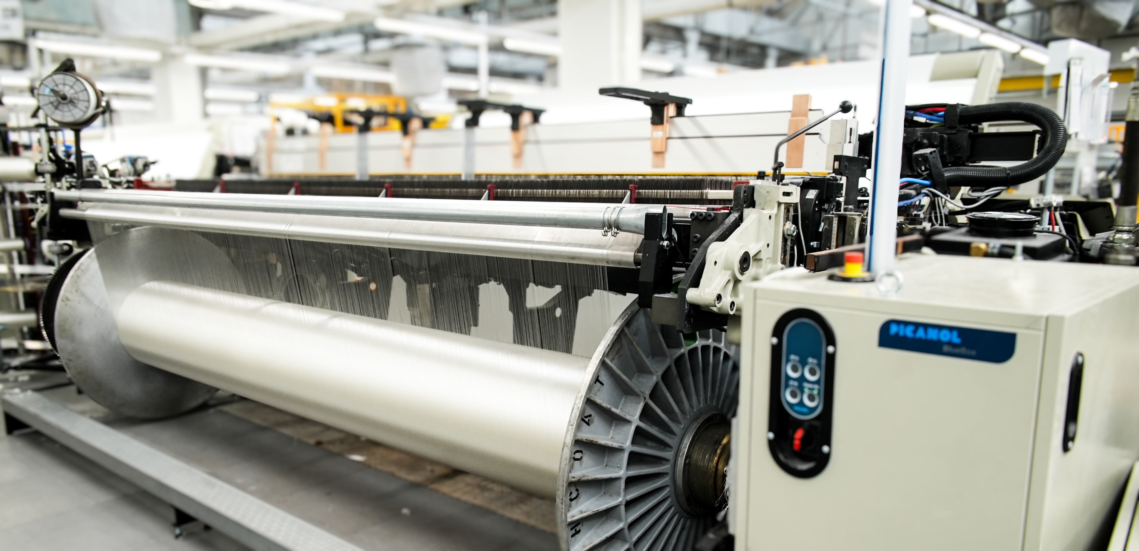 flexible and rigid rapiers, air jet and double beam looms 